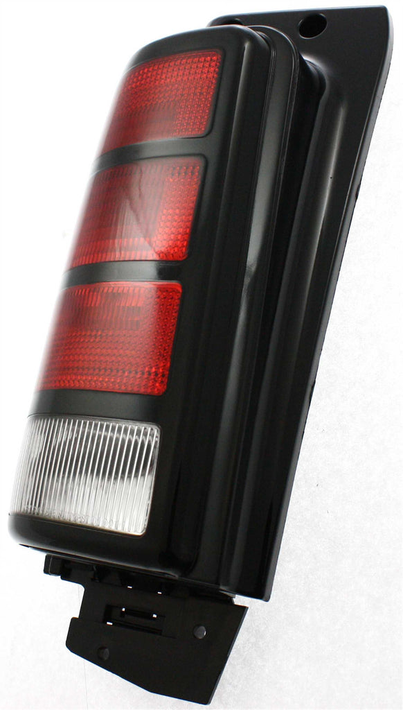 New Tail Light Direct Replacement For CARAVAN 91-95 TAIL LAMP LH, Lens and Housing CH2800127 4864589