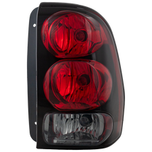 Load image into Gallery viewer, New Tail Light Direct Replacement For TRAILBLAZER 02-09 TAIL LAMP RH, Assembly GM2801150 15131579