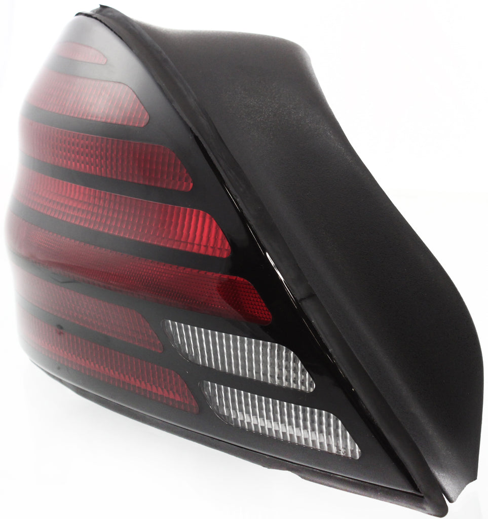 New Tail Light Direct Replacement For GRAND AM 99-05 TAIL LAMP LH, Assembly, SE/SE1/SE2 Models GM2800167 22612877