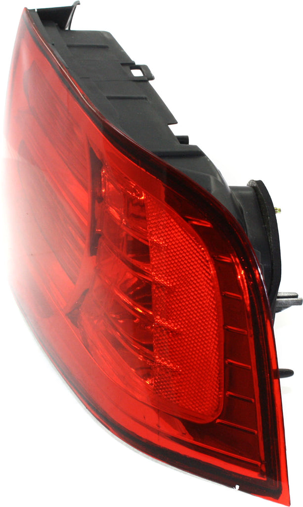 New Tail Light Direct Replacement For TL 04-06 TAIL LAMP RH, Lens and Housing AC2819104 33501SEPA01