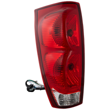 Load image into Gallery viewer, New Tail Light Direct Replacement For AVALANCHE 02-06 TAIL LAMP LH, Assembly, All Red Lens Type GM2800153 15771437
