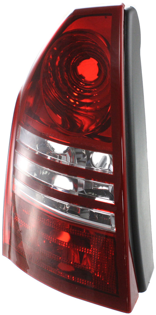 New Tail Light Direct Replacement For CHRYSLER 300 05-07 TAIL LAMP LH, Lens and Housing, 5.7L/6.1L Eng CH2818103 4805853AE