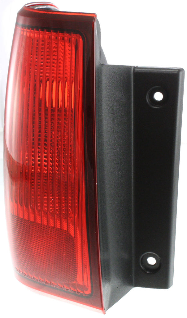 New Tail Light Direct Replacement For NAVIGATOR 03-06 TAIL LAMP LH, Outer, Lens and Housing FO2804102 3L7Z13405AA