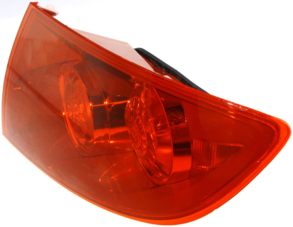 New Tail Light Direct Replacement For MAZDA 3 04-06 TAIL LAMP RH, Outer, Assembly, Red Lens, w/ Std Type Bumper, Sedan MA2801119 BN8P51150E