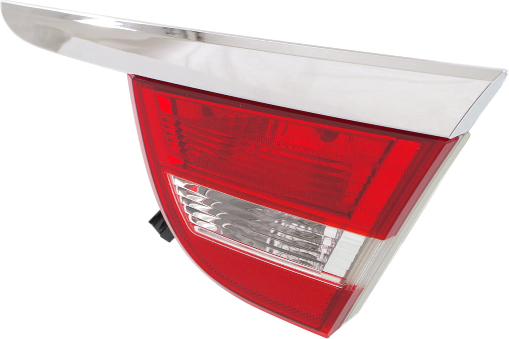 New Tail Light Direct Replacement For VERANO 12-17 TAIL LAMP RH, Inner, Assembly GM2803110 22985776