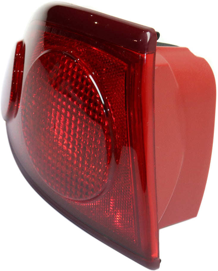 New Tail Light Direct Replacement For CAVALIER 03-05 TAIL LAMP LH, Outer, Assembly GM2800160 15142168