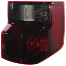 Load image into Gallery viewer, New Tail Light Direct Replacement For ELEMENT 07-08 TAIL LAMP RH, Lens and Housing, SC Model HO2819136 33501SCVA11