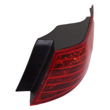 Load image into Gallery viewer, New Tail Light Direct Replacement For OPTIMA 11-13 TAIL LAMP RH, Outer, Assembly, Halogen, (Exc. Hybrid Models), Korea Built Vehicle KI2805106 924022T010