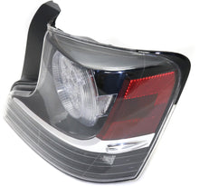 Load image into Gallery viewer, New Tail Light Direct Replacement For TC 14-16 TAIL LAMP RH, Lens and Housing SC2819111 8155121330