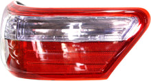 Load image into Gallery viewer, New Tail Light Direct Replacement For CAMRY 07-09 TAIL LAMP RH, Outer, Lens and Housing, LED, Hybrid Model, Japan/USA Built Vehicle TO2805103 8155133490