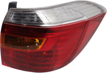 Load image into Gallery viewer, New Tail Light Direct Replacement For HIGHLANDER 08-10 TAIL LAMP RH, Lens and Housing, Amber/Clear/Red Lens, Sport Model, Japan Built Vehicle TO2801174 8155148170