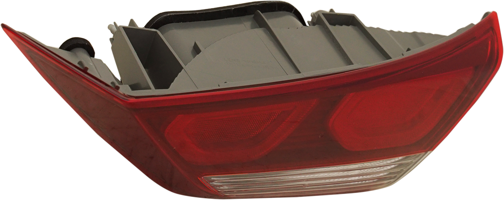 New Tail Light Direct Replacement For ELANTRA 17-18 TAIL LAMP RH, Inner, Assembly, Halogen, Korea Built Vehicle HY2803139 92404F2000