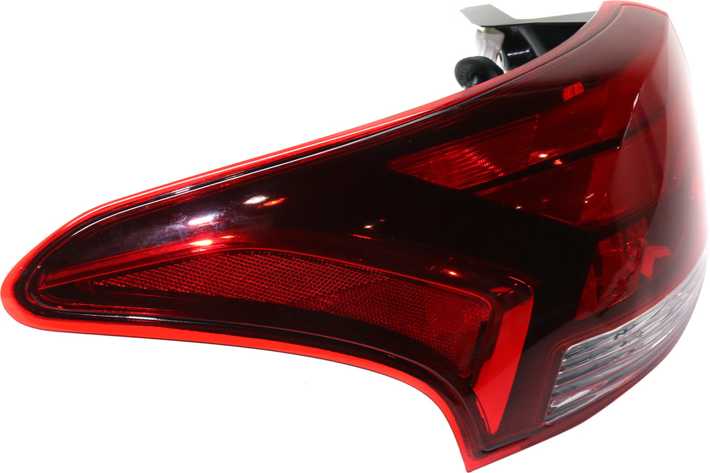 New Tail Light Direct Replacement For OUTLANDER 16-20/OUTLANDER PHEV 18-22 TAIL LAMP LH, Outer, Assembly, Halogen MI2804108,MI2804109 8330B005,8330B177