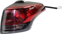 Load image into Gallery viewer, New Tail Light Direct Replacement For RAV4 16-18 TAIL LAMP RH, Outer, Assembly, Halogen, (Exc. Hybrid Model), North America Built Vehicle TO2805133,TO2805128 8155142211,815500R061
