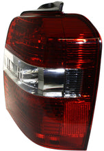 Load image into Gallery viewer, New Tail Light Direct Replacement For HIGHLANDER 04-07 TAIL LAMP RH, Lens and Housing, Clear and Red Lens, (Exc. Hybrid Model) TO2819120 8155148090