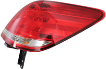 Load image into Gallery viewer, New Tail Light Direct Replacement For AVALON 05-07/10-10 TAIL LAMP RH, Outer, Assembly, Halogen TO2805100 81550AC090
